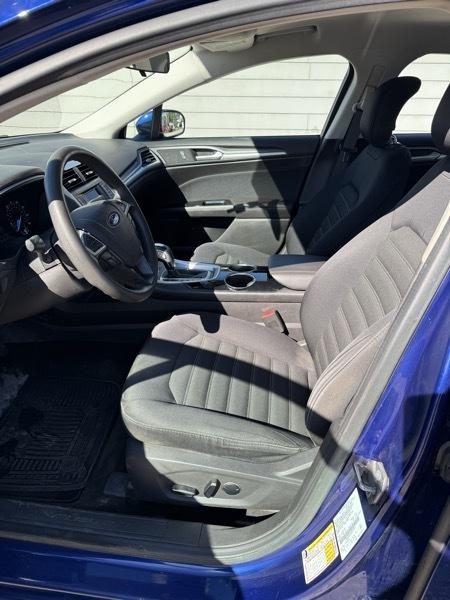 Ford Fusion SE 2013