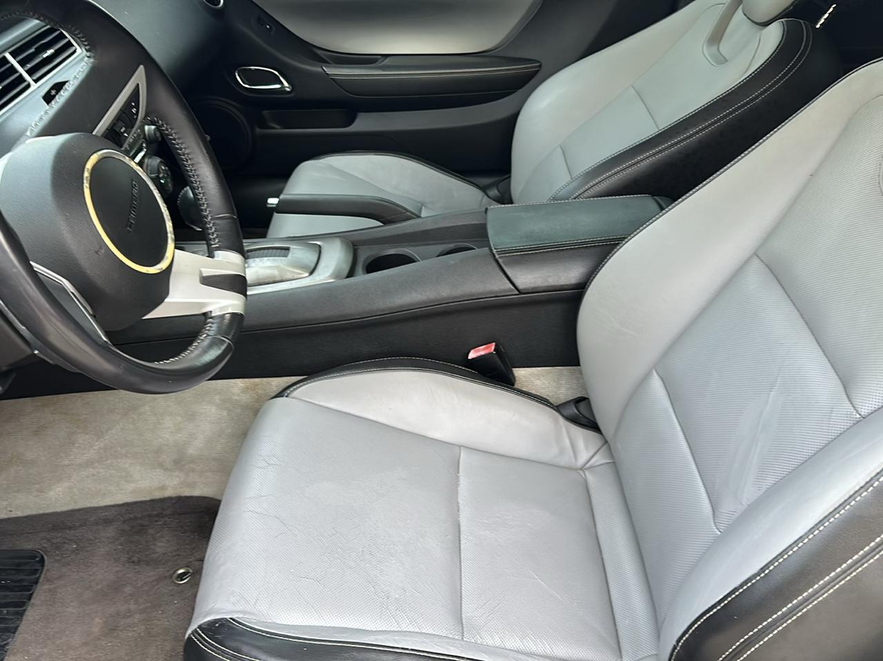 Chevrolet Camaro 2LT Coupe 2011