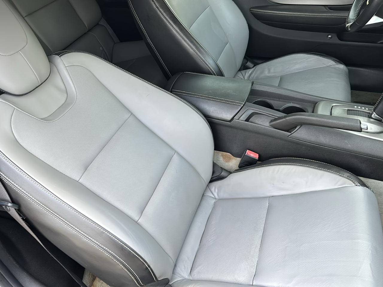 Chevrolet Camaro 2LT Coupe 2011