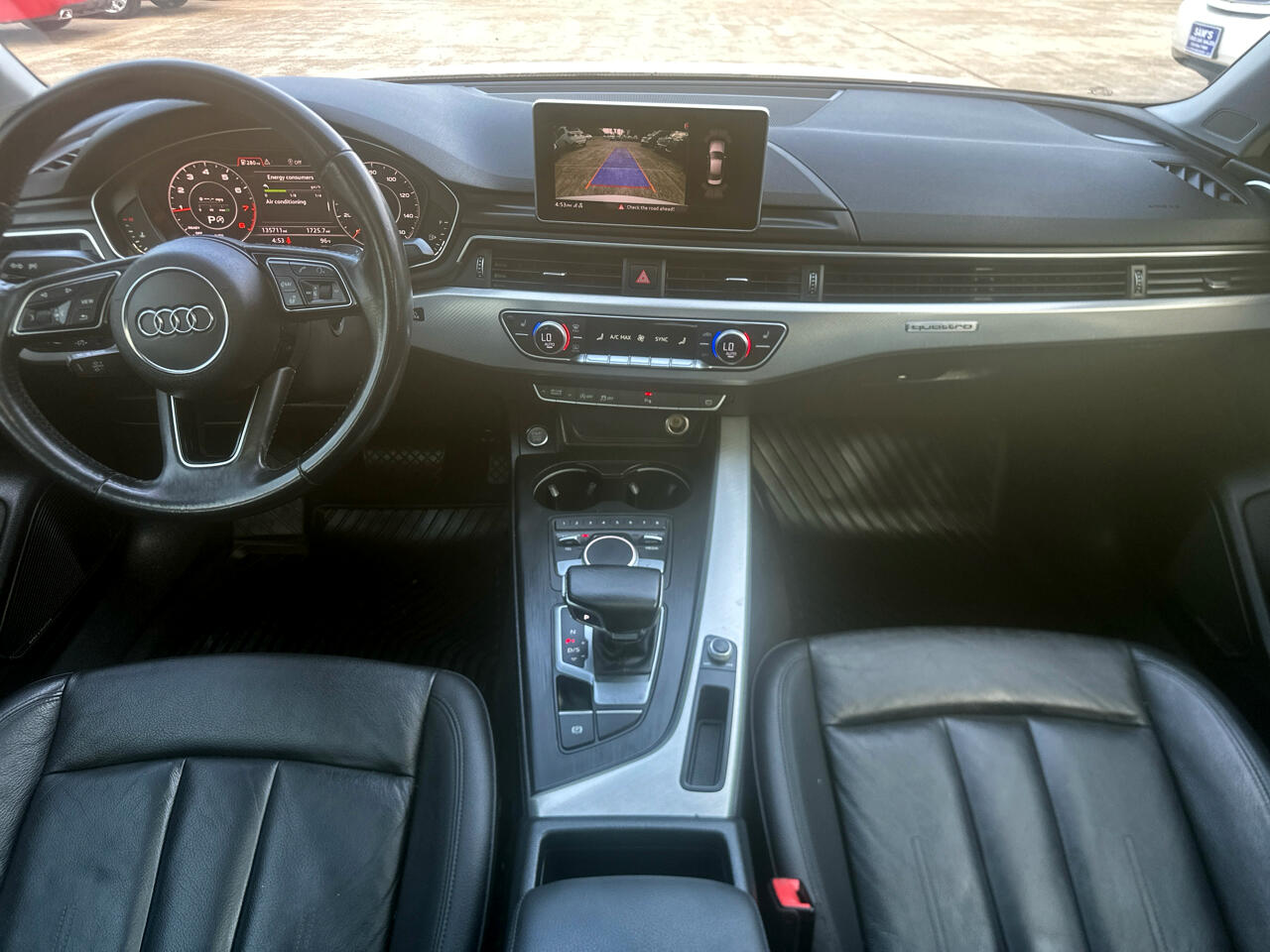 Audi A4 2.0T Premium Plus quattro Sedan 2017 Audi A4 2.0T Premium Plus quattro Sedan 2017