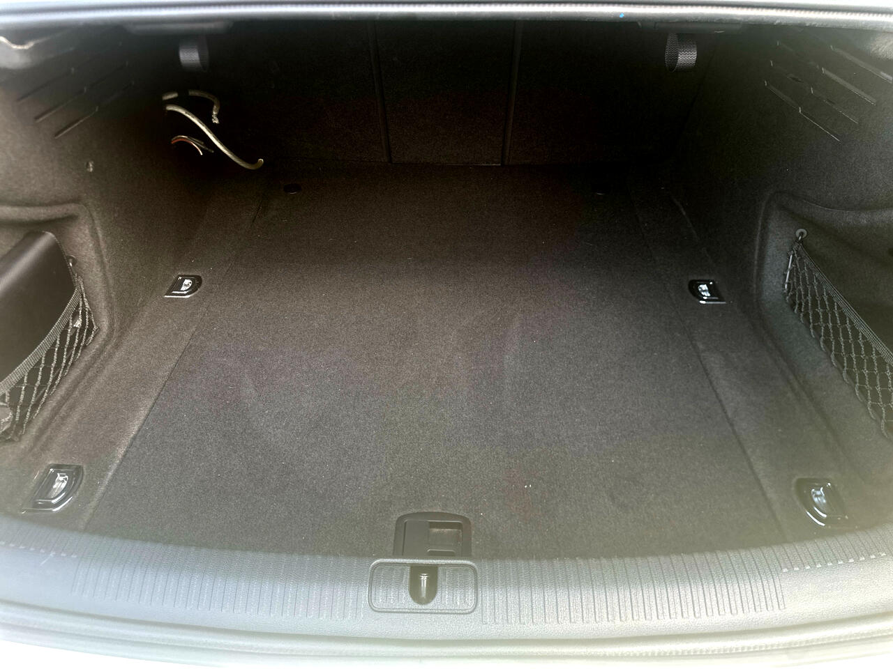 Audi A4 2.0T Premium Plus quattro Sedan 2017 Audi A4 2.0T Premium Plus quattro Sedan 2017