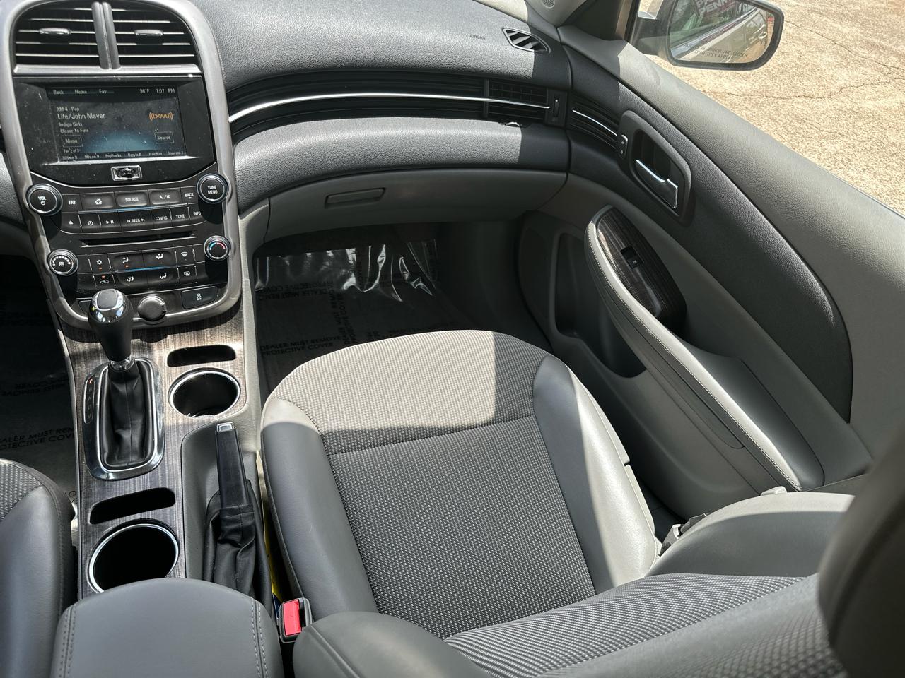Chevrolet Malibu 1LT 2014