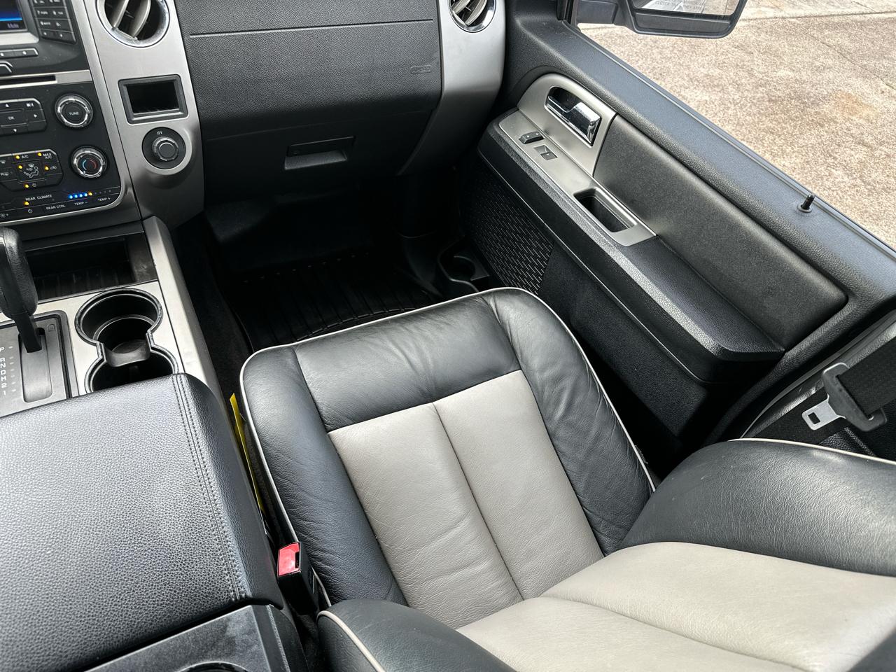 Ford Expedition XLT 2WD 2017