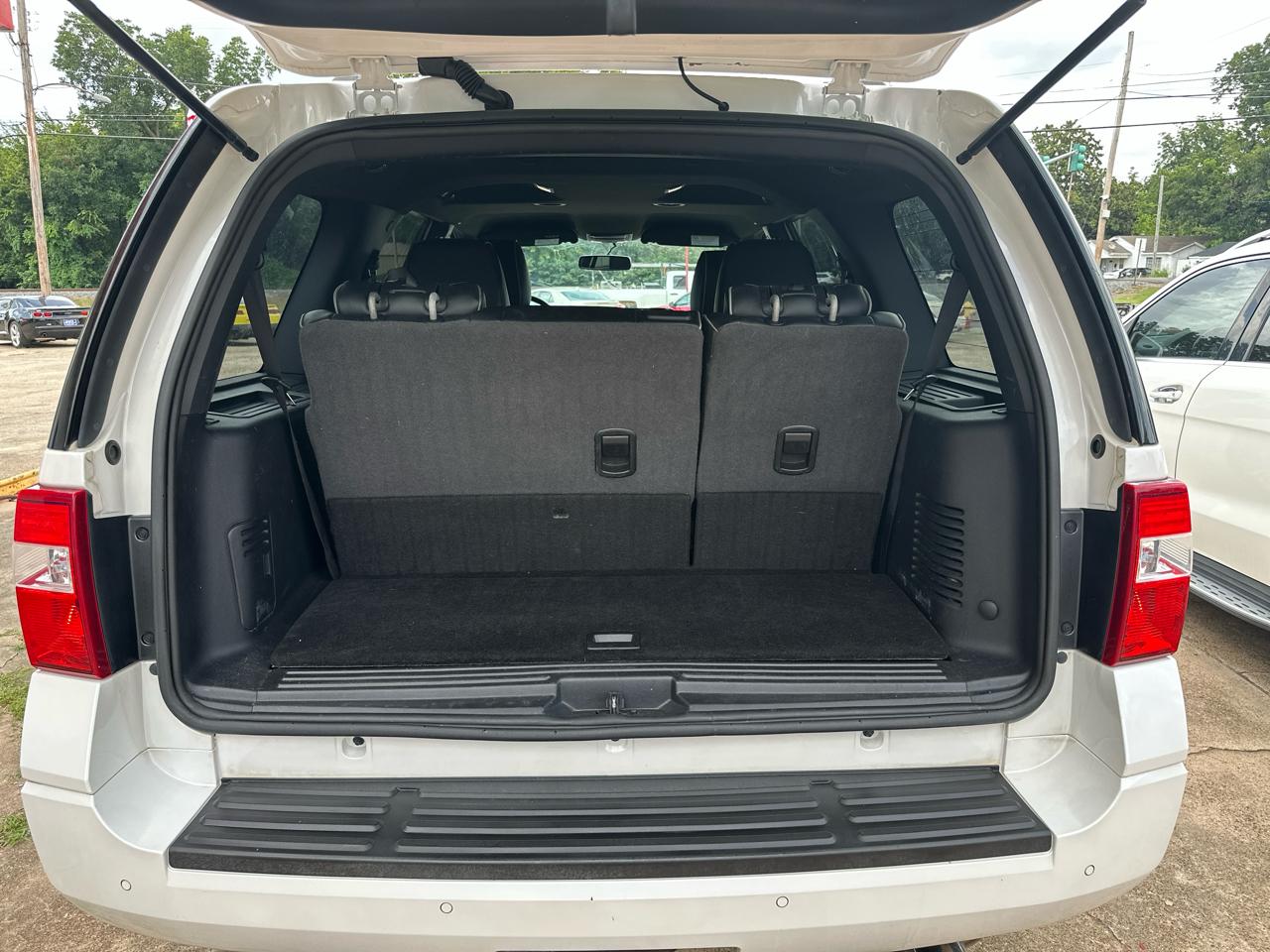 Ford Expedition XLT 2WD 2017