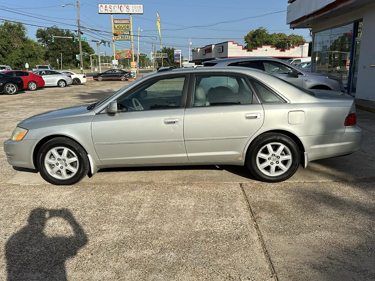 Toyota Avalon XL 2004