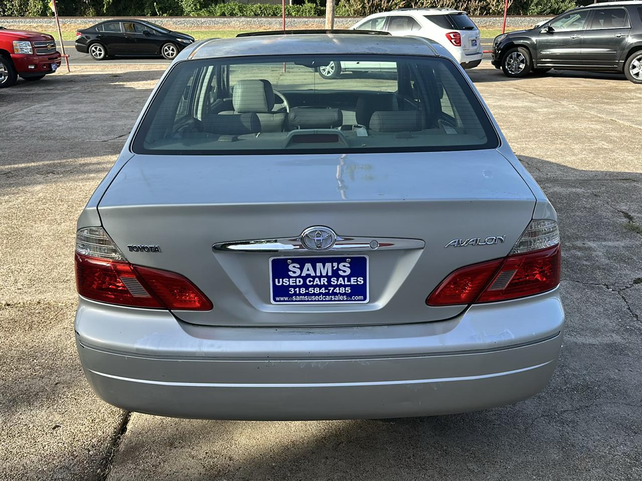 Toyota Avalon XL 2004