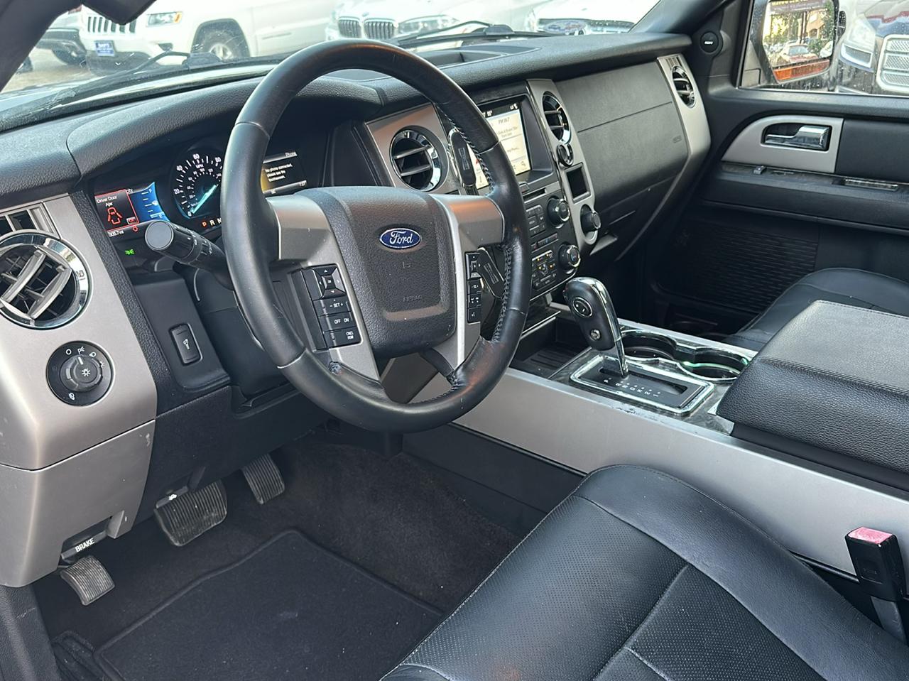 Ford Expedition Limited 2WD 2017