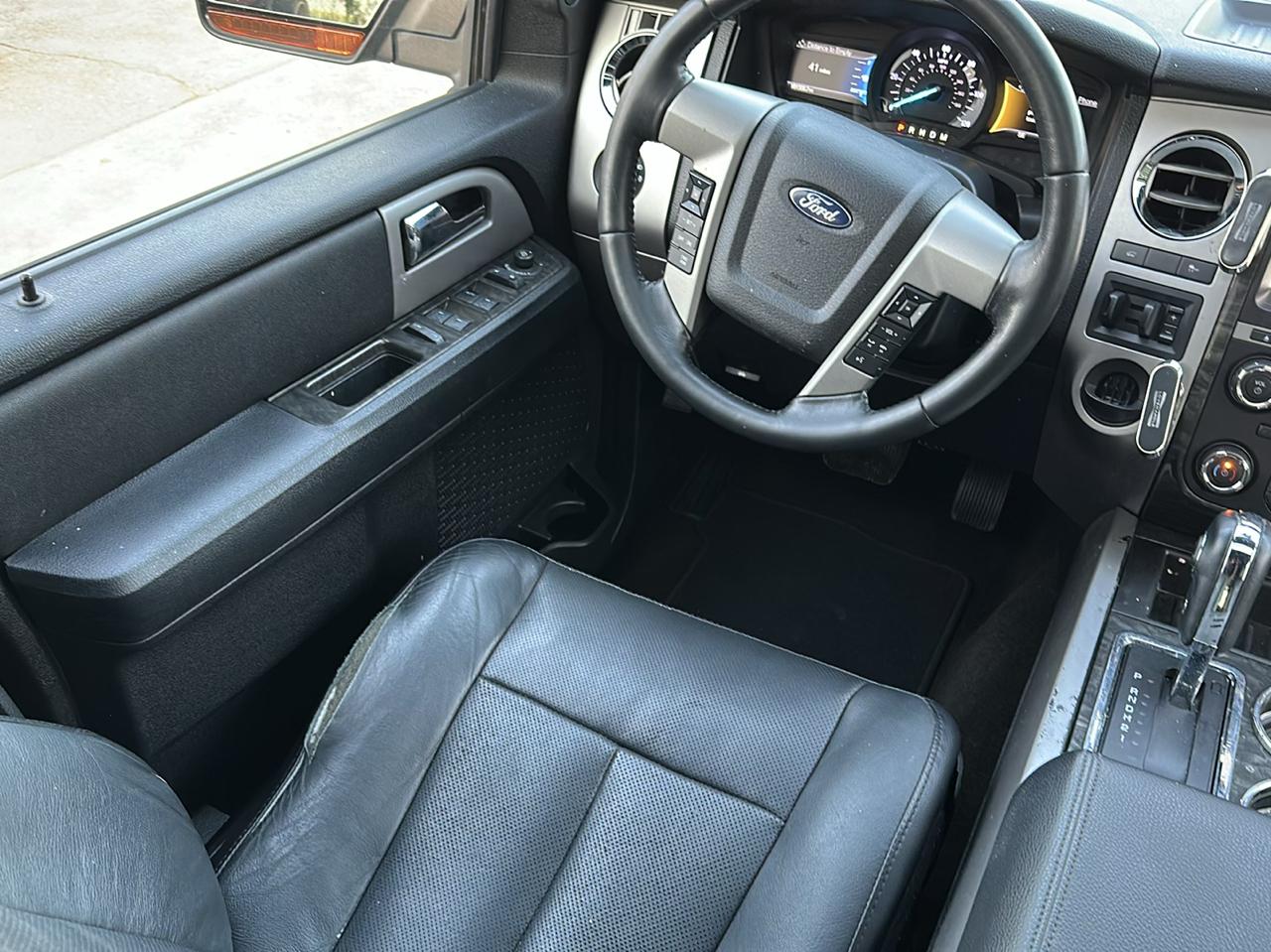 Ford Expedition Limited 2WD 2017