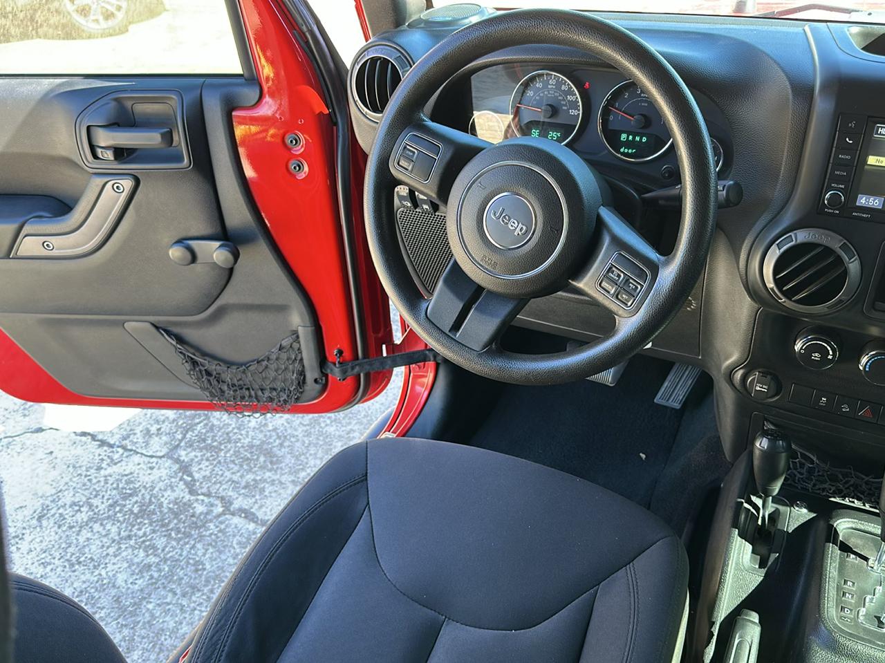 Jeep Wrangler Sport 4WD 2016