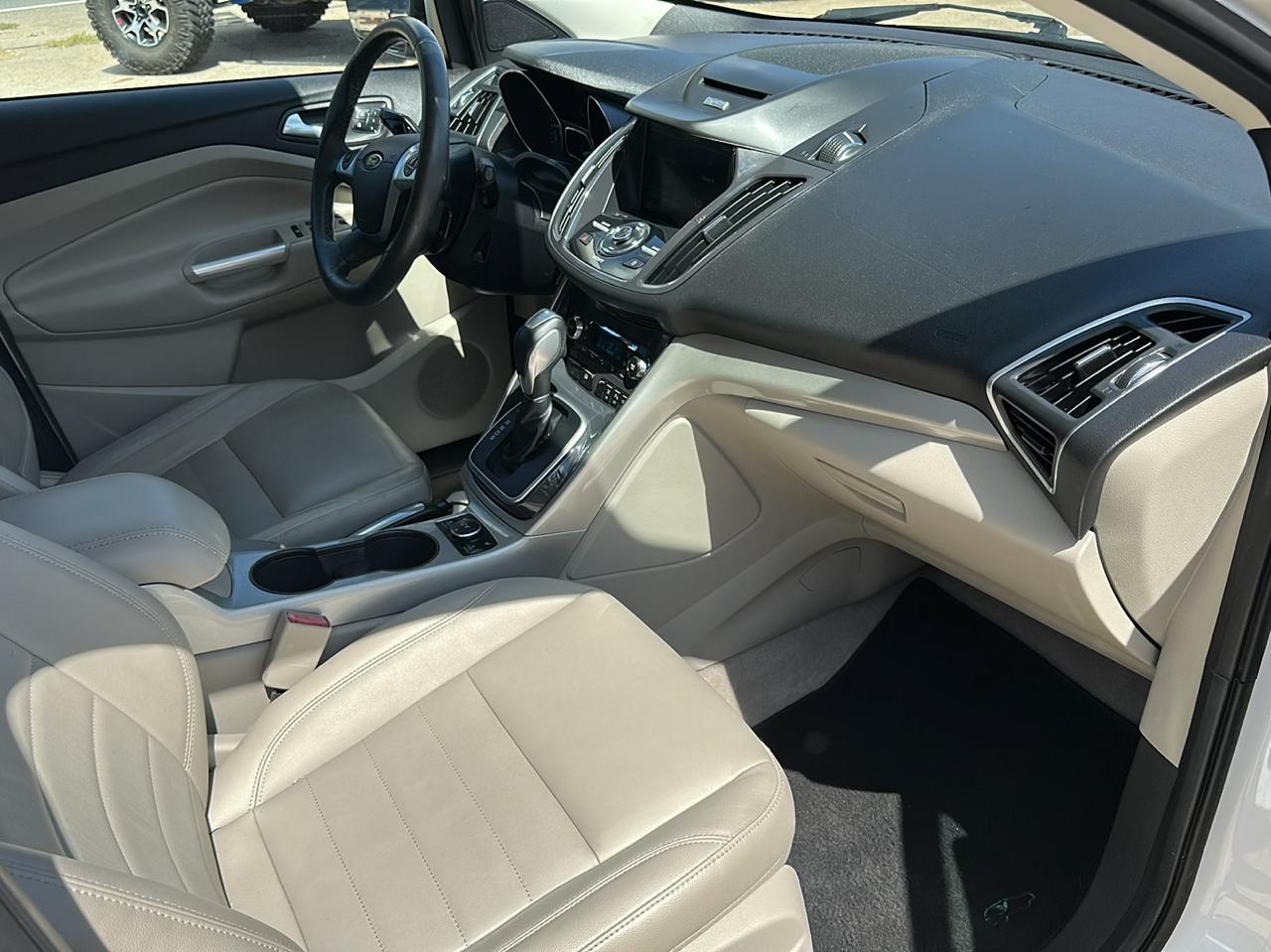 Ford Escape SEL FWD 2013