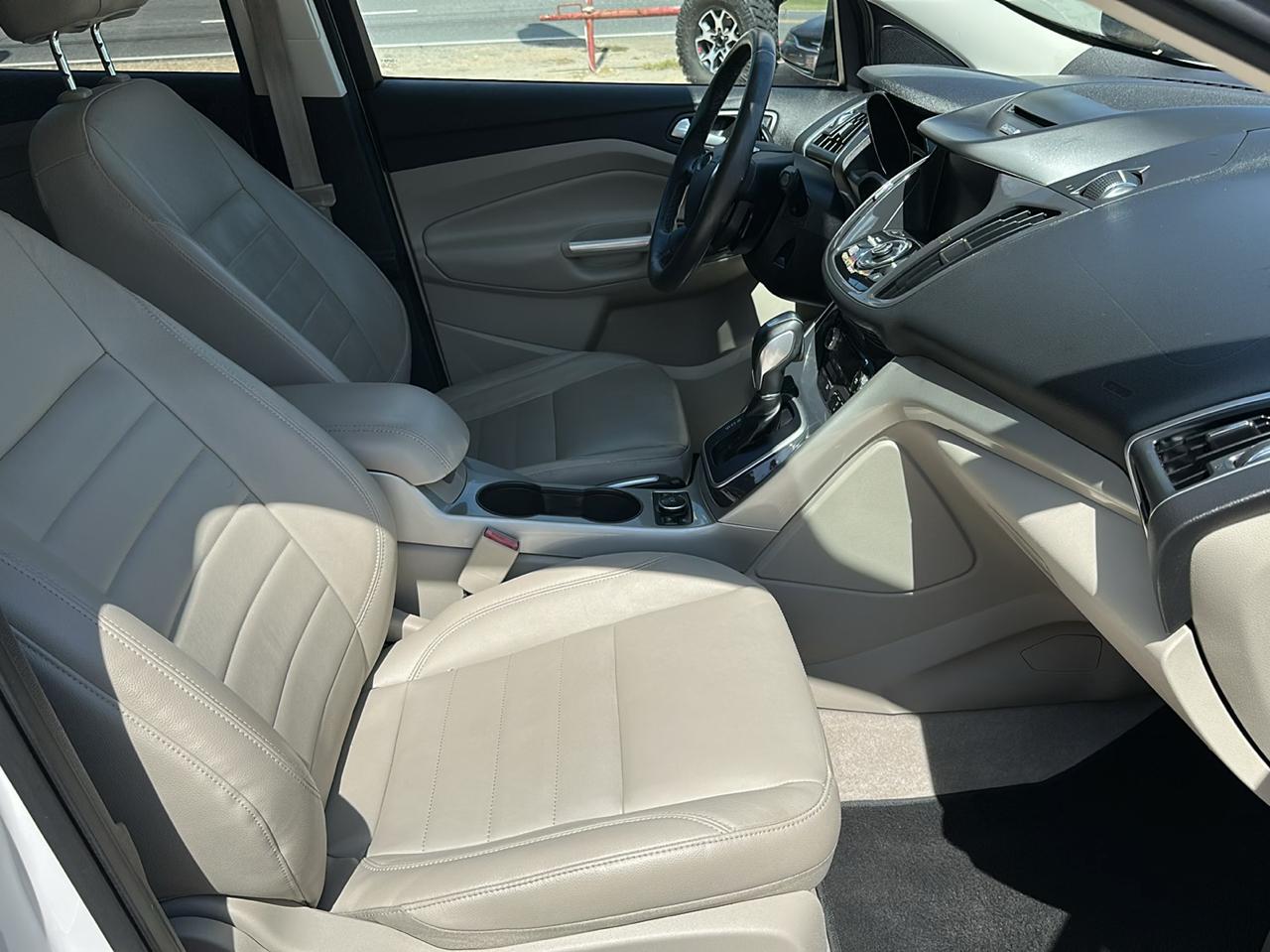 Ford Escape SEL FWD 2013