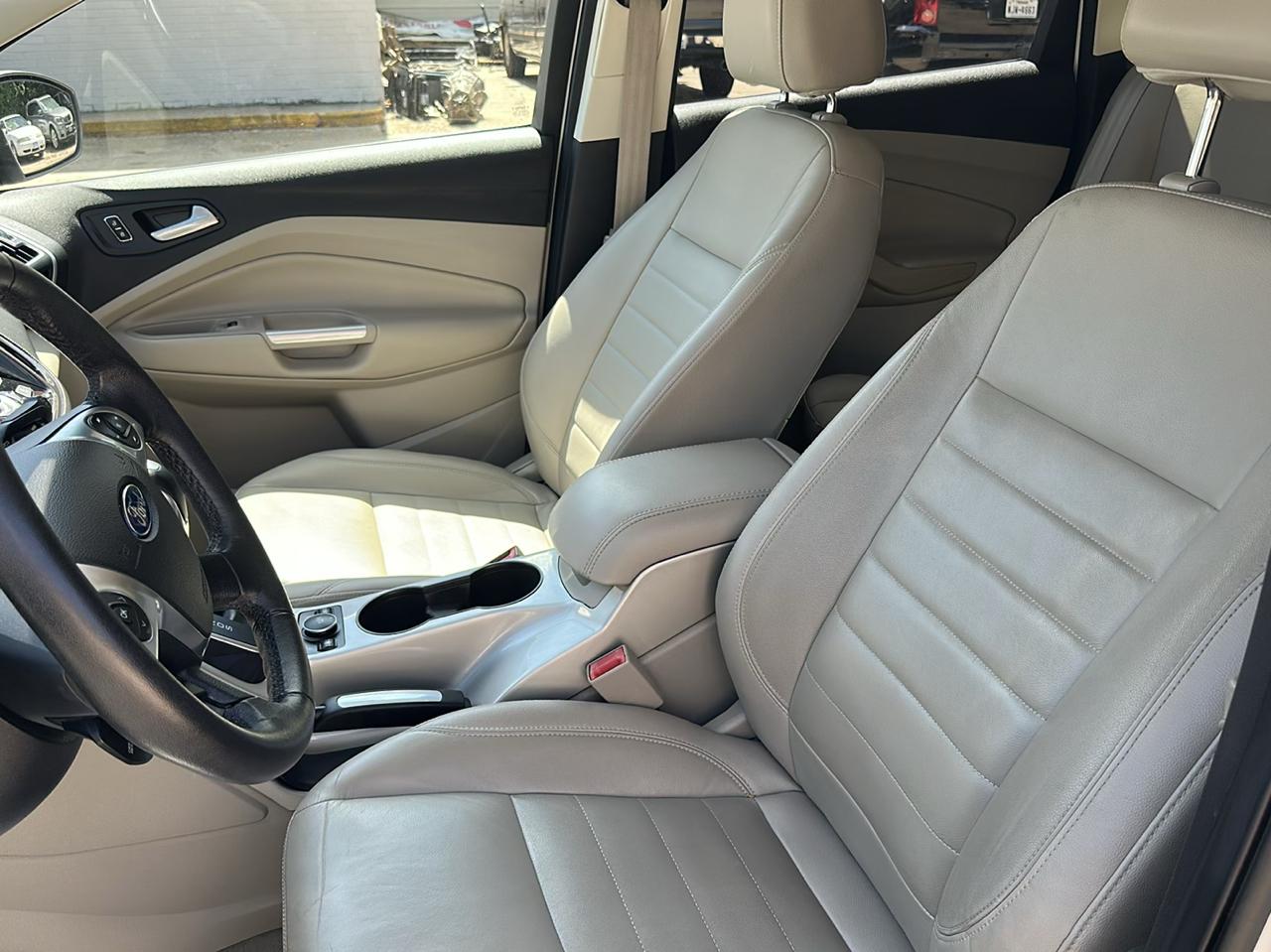 Ford Escape SEL FWD 2013