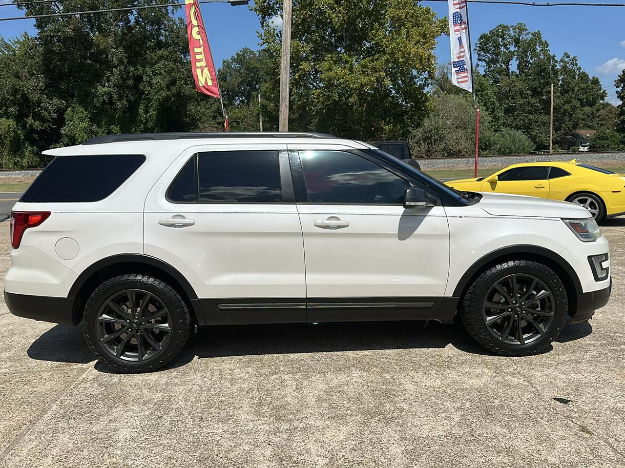 Ford Explorer XLT FWD 2017