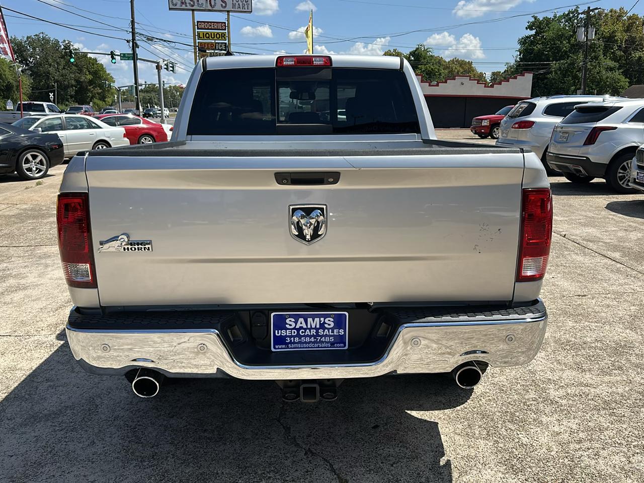 RAM 1500 SLT Crew Cab SWB 2WD 2016