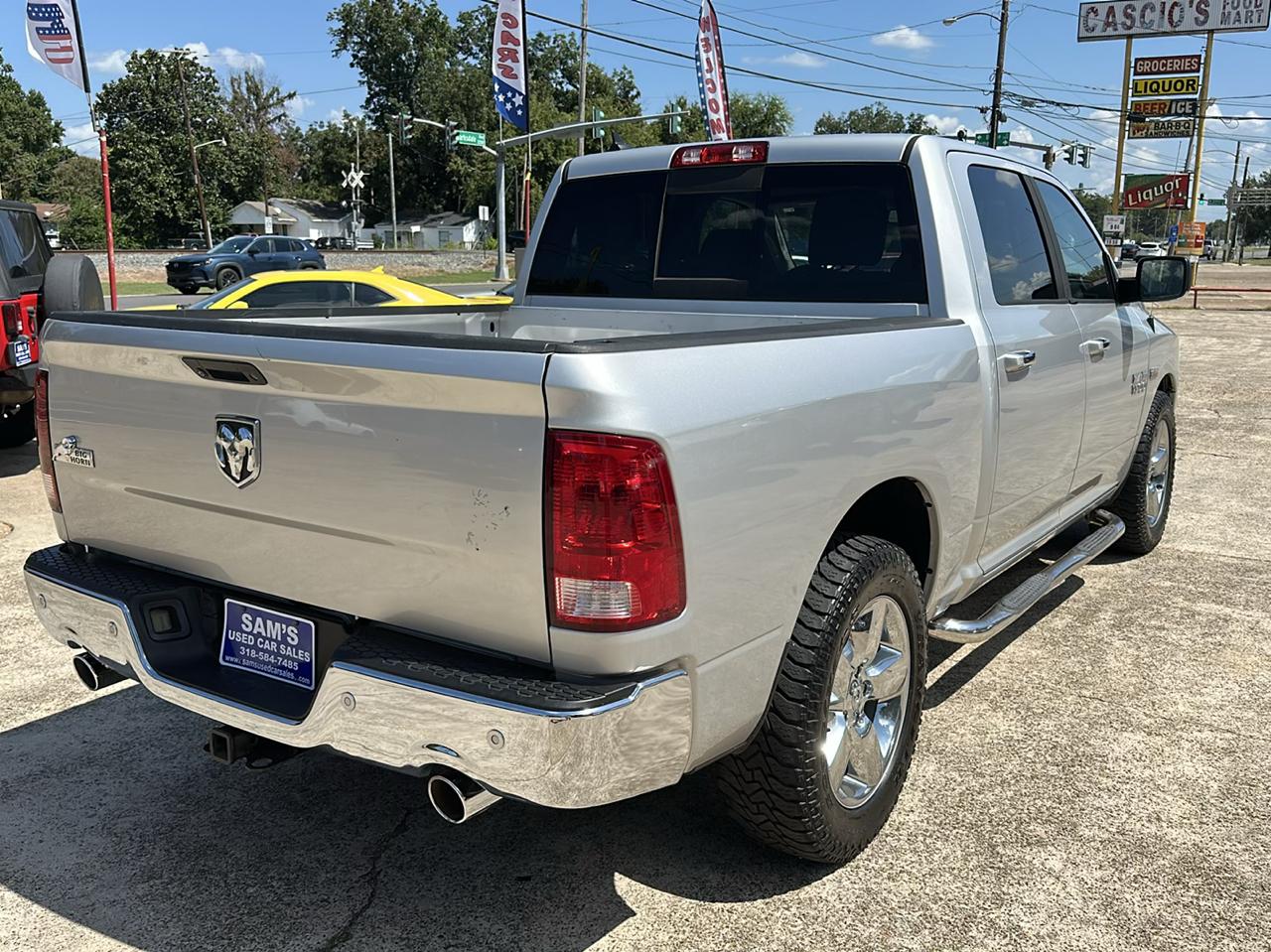 RAM 1500 SLT Crew Cab SWB 2WD 2016