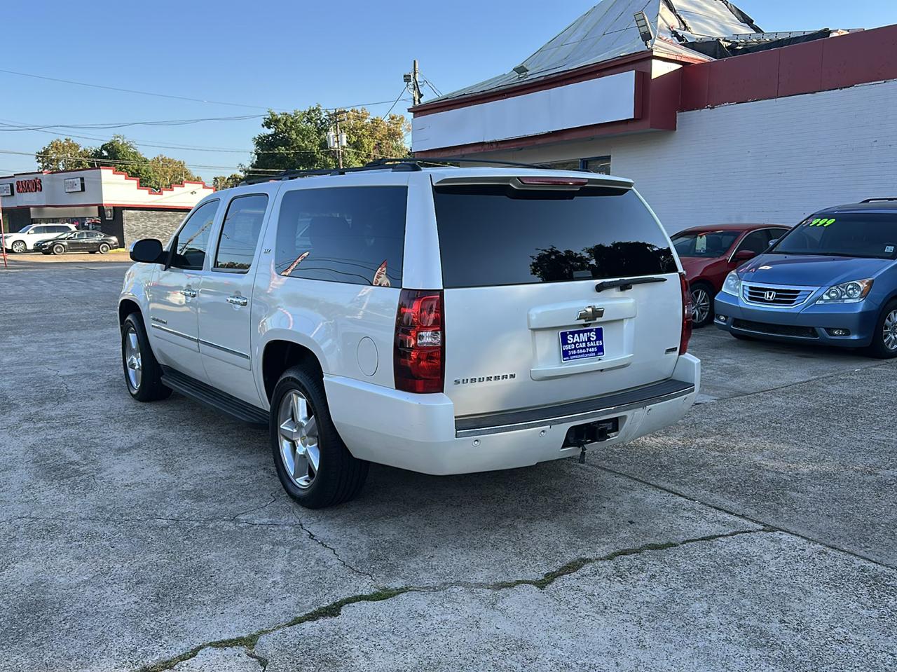 Chevrolet Suburban LTZ 1500 2WD 2011