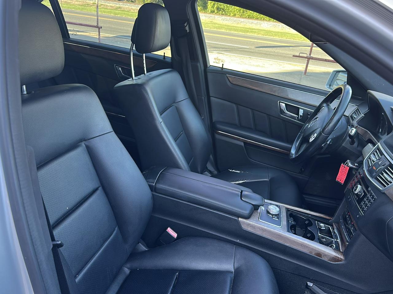 Mercedes-Benz E-Class E350 Sedan 2011