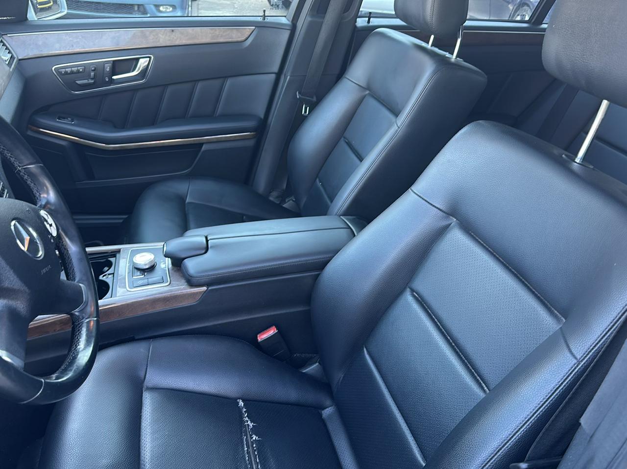 Mercedes-Benz E-Class E350 Sedan 2011