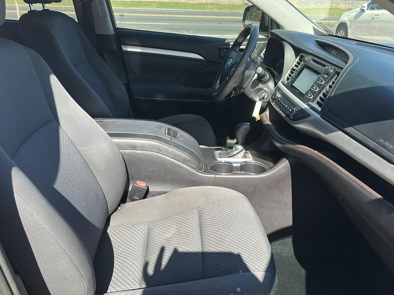 Toyota Highlander LE FWD I4 2014