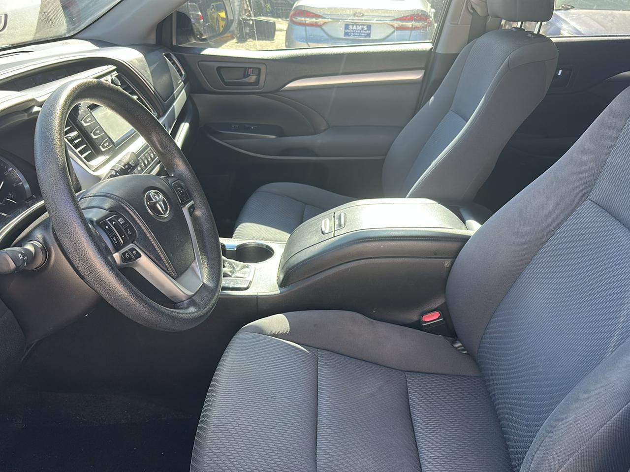 Toyota Highlander LE FWD I4 2014