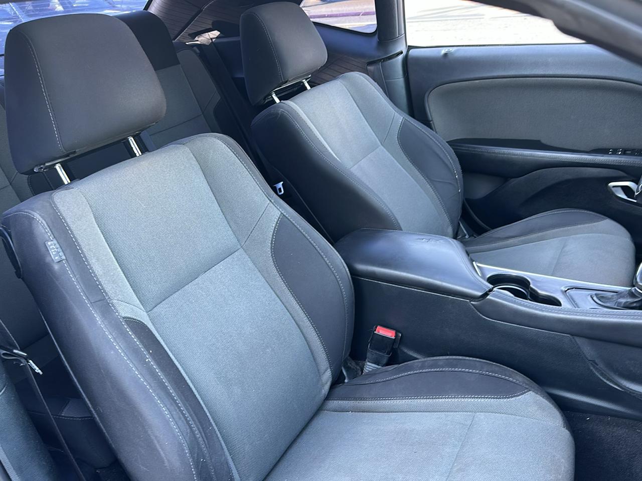 Dodge Challenger SXT 2015