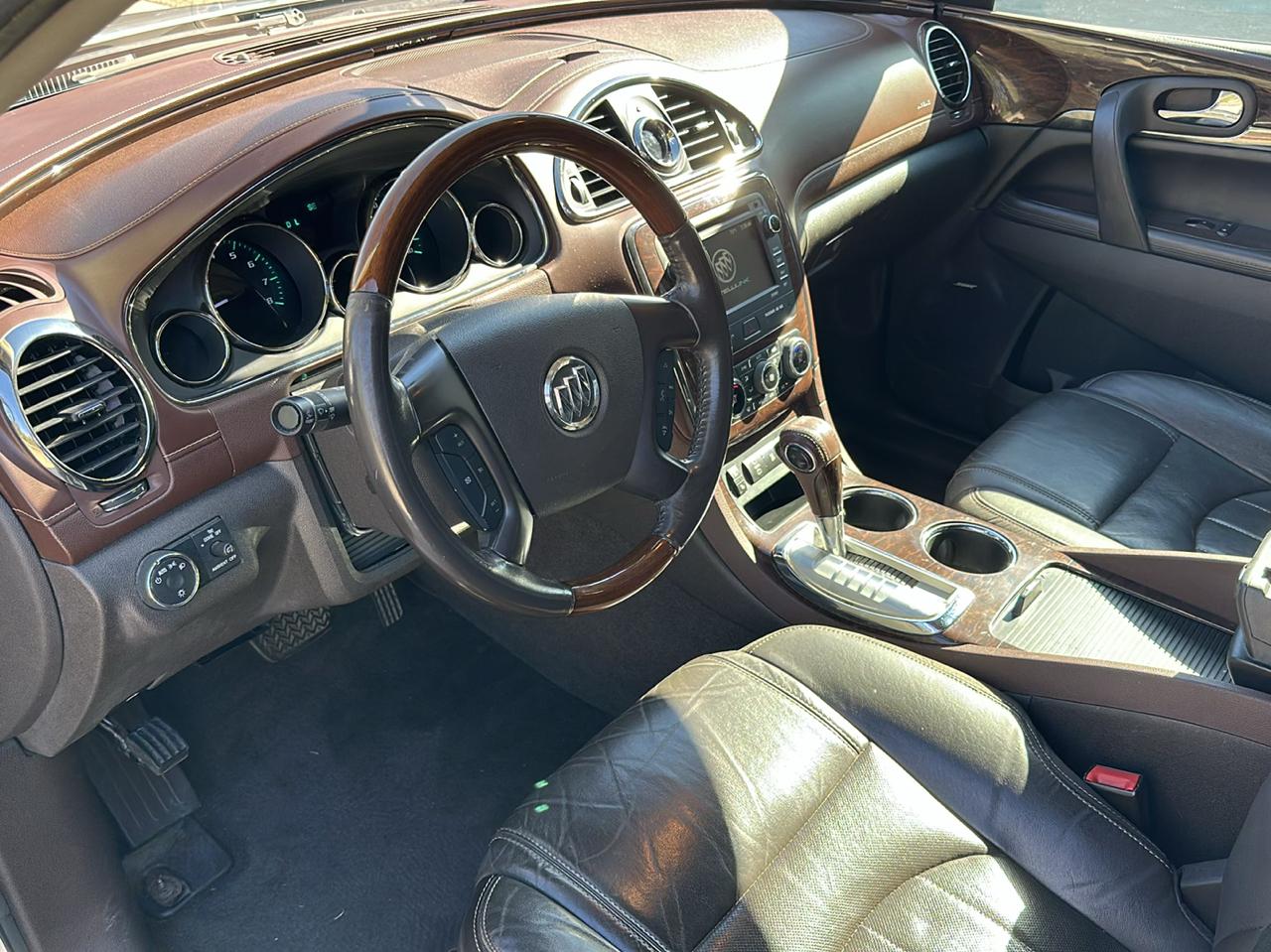 Buick Enclave Premium FWD 2013