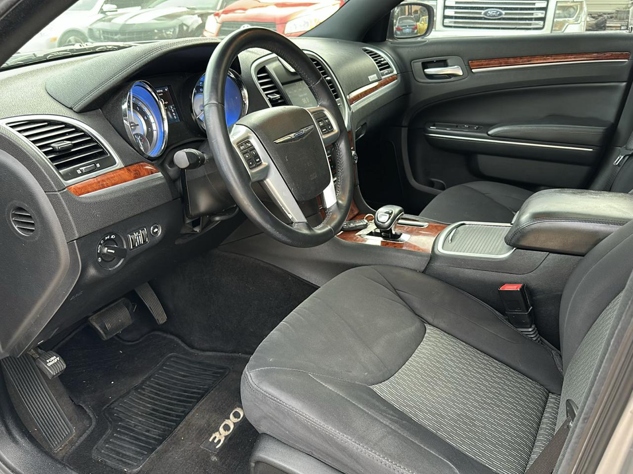 Chrysler 300 RWD 2014