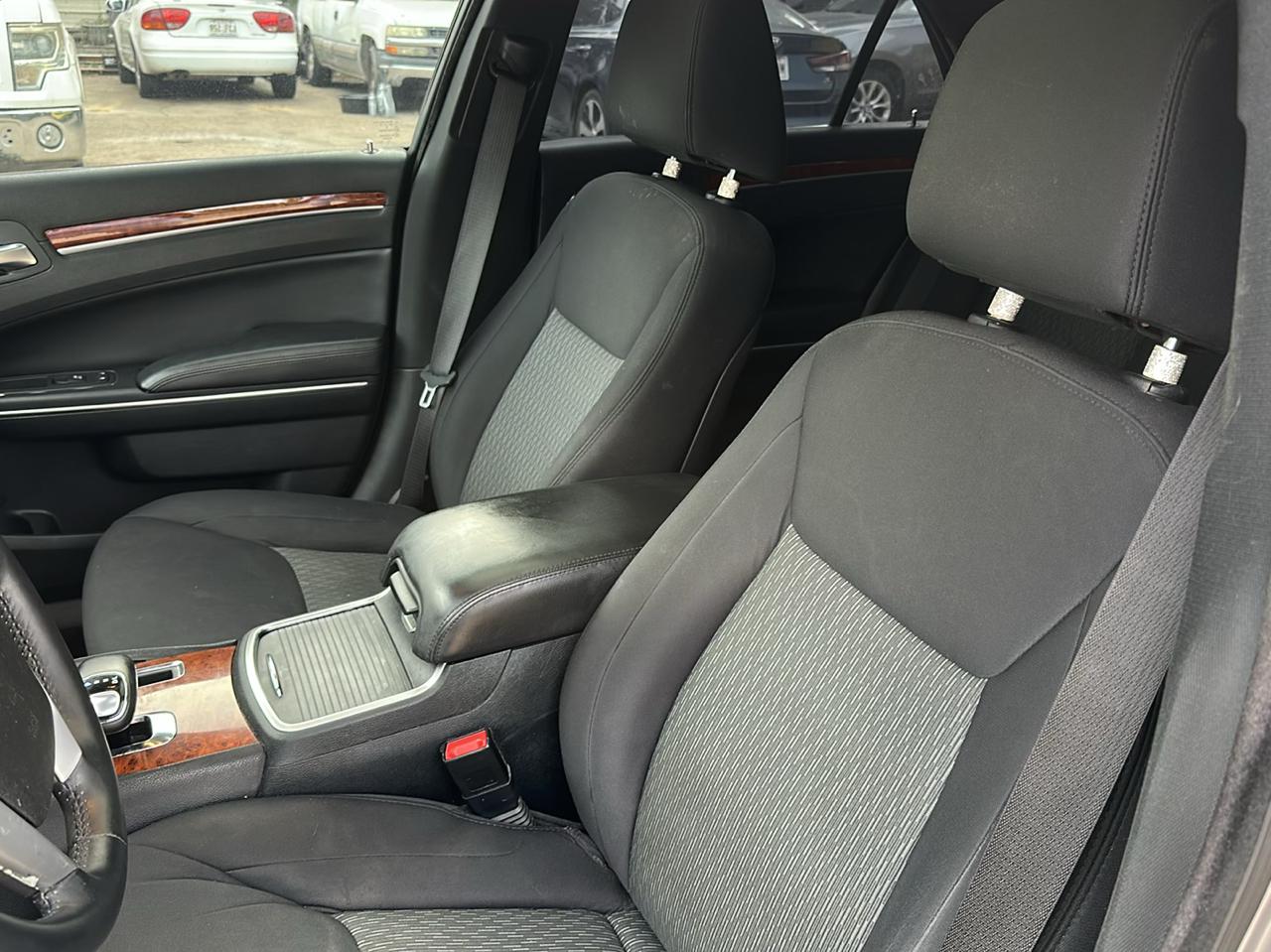 Chrysler 300 RWD 2014