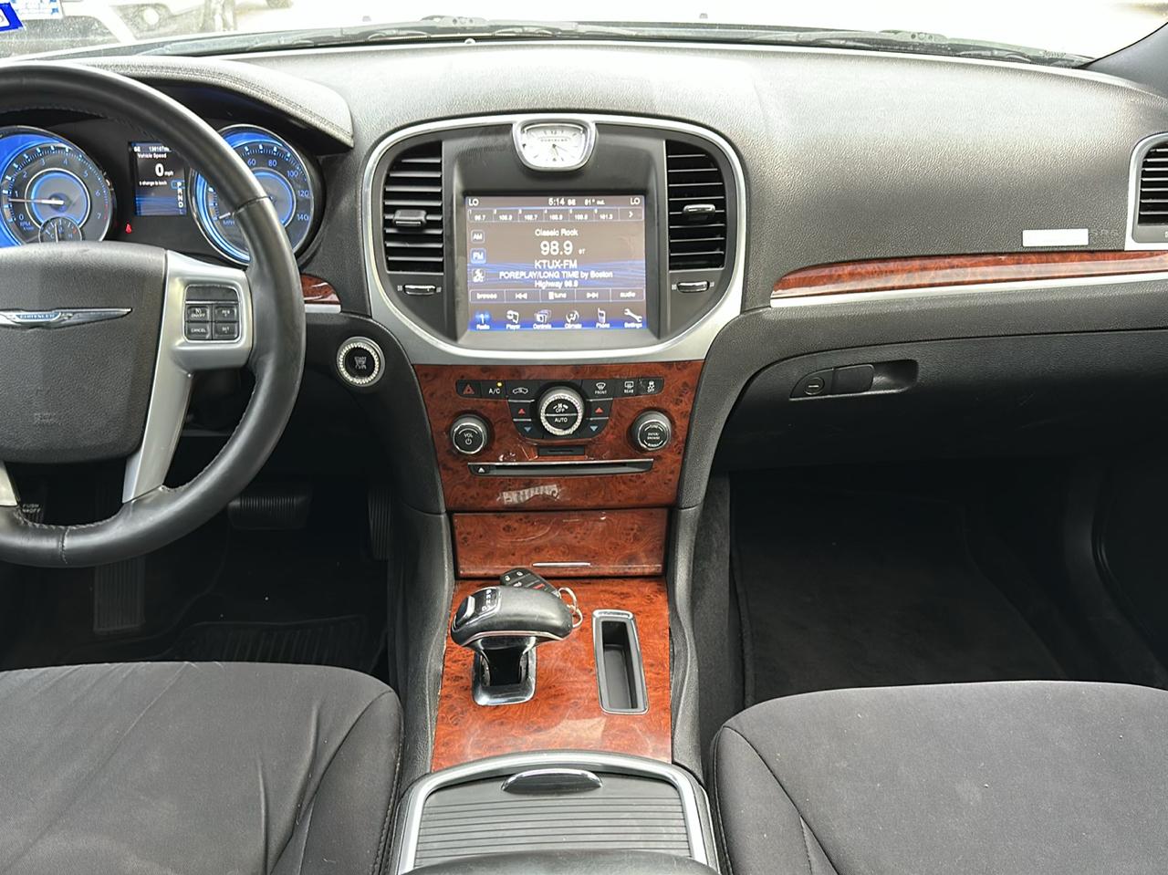 Chrysler 300 RWD 2014