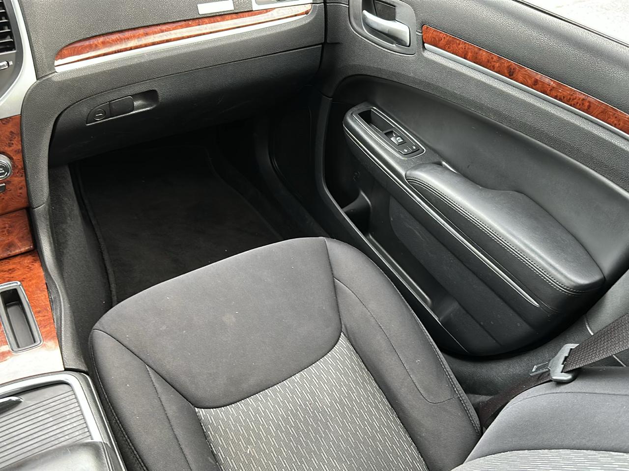 Chrysler 300 RWD 2014