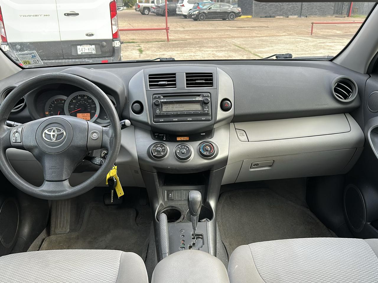 Toyota RAV4 Base I4 2WD 2012