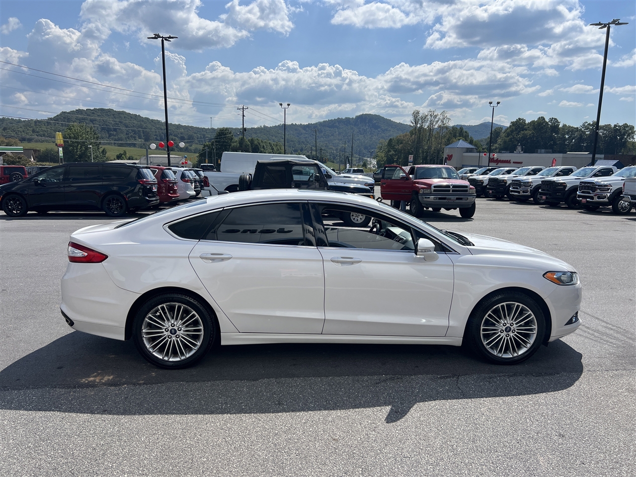Ford Fusion SE AWD 2016
