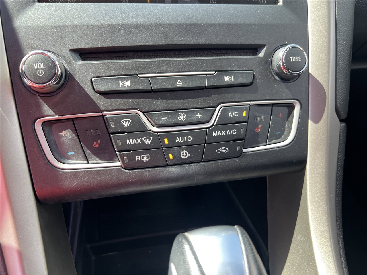 Ford Fusion SE AWD 2016