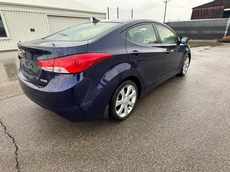 Hyundai Elantra Limited 2012