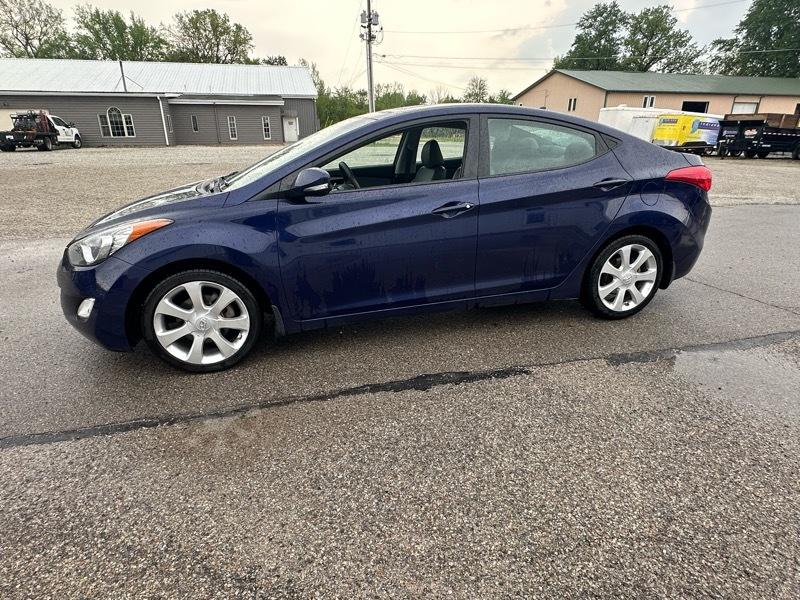 Hyundai Elantra Limited 2012