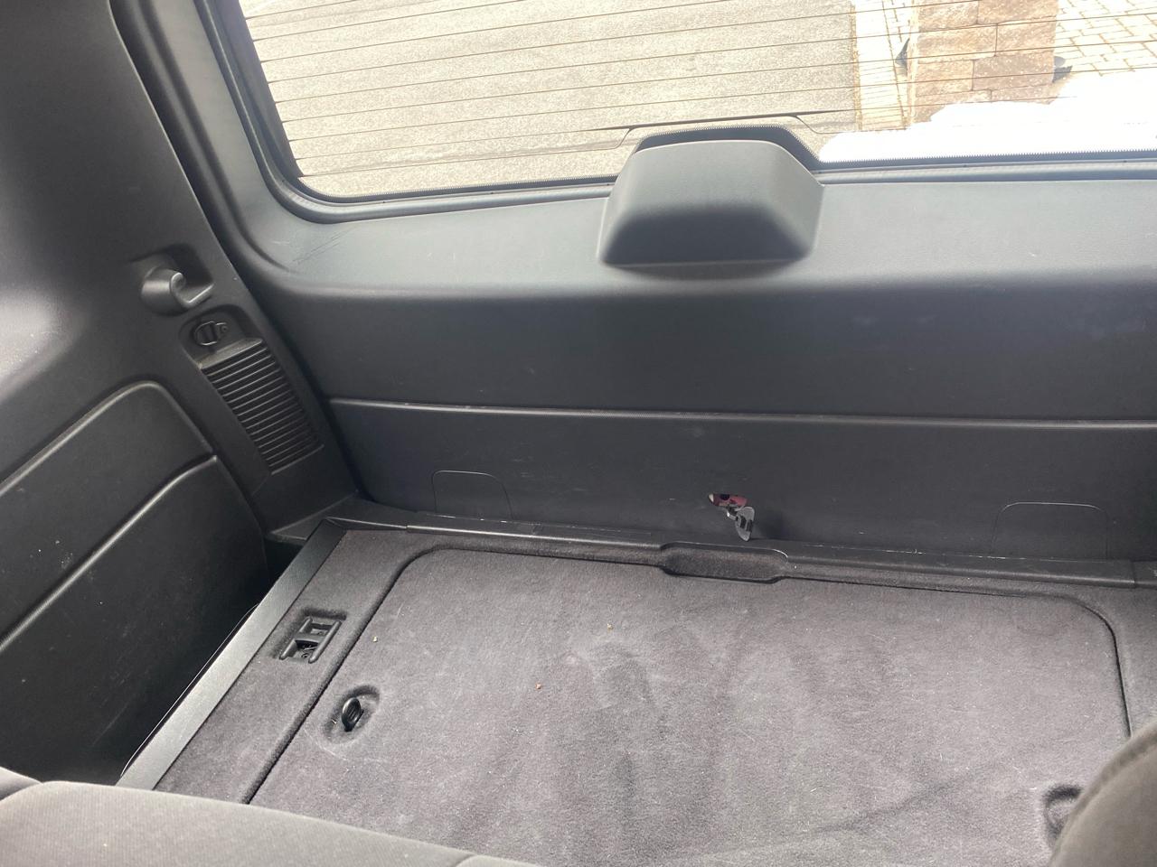 Jeep Liberty Sport 4WD 2012