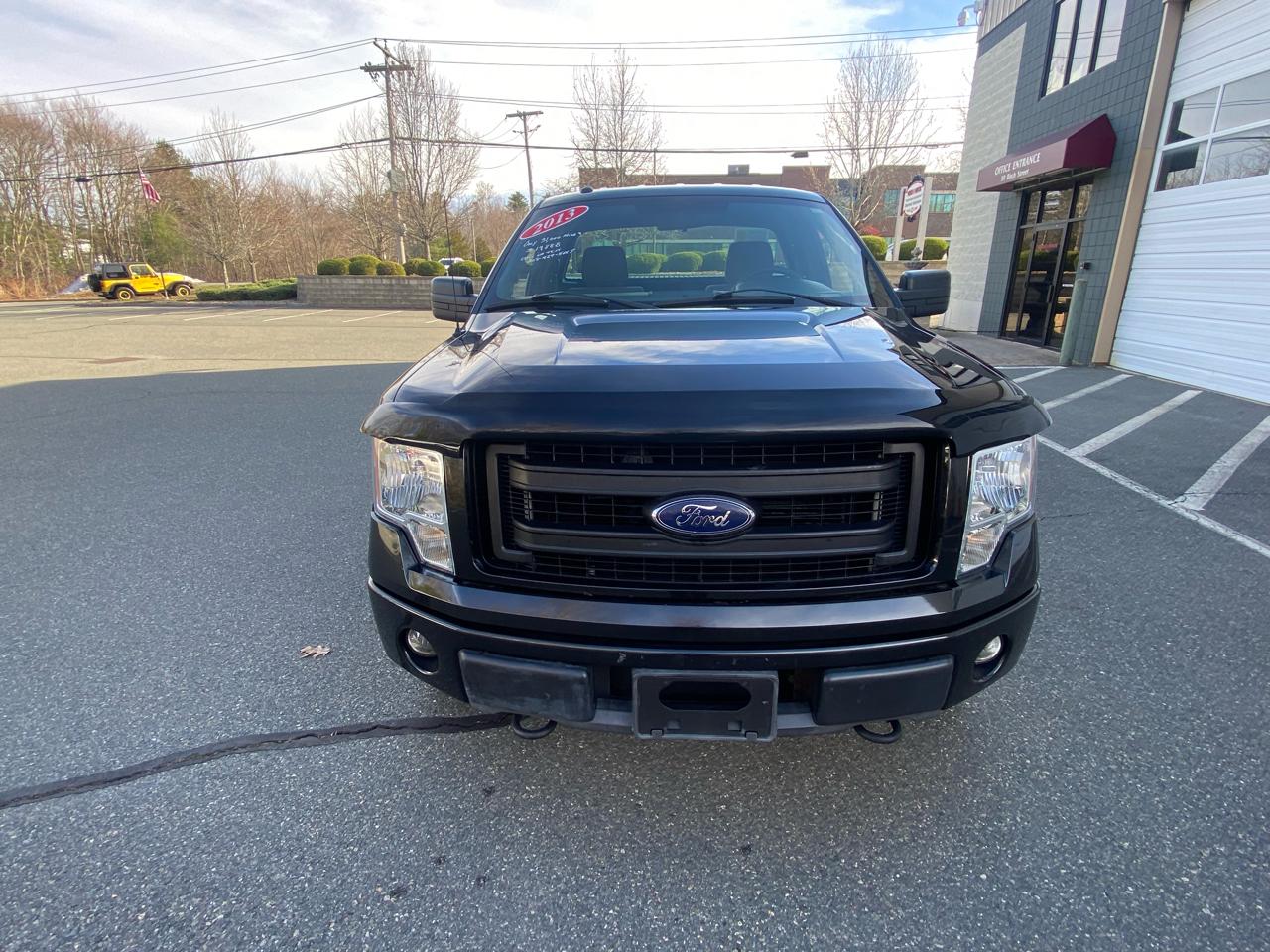 Ford F-150 XL 6.5-ft. Bed 4WD 2013