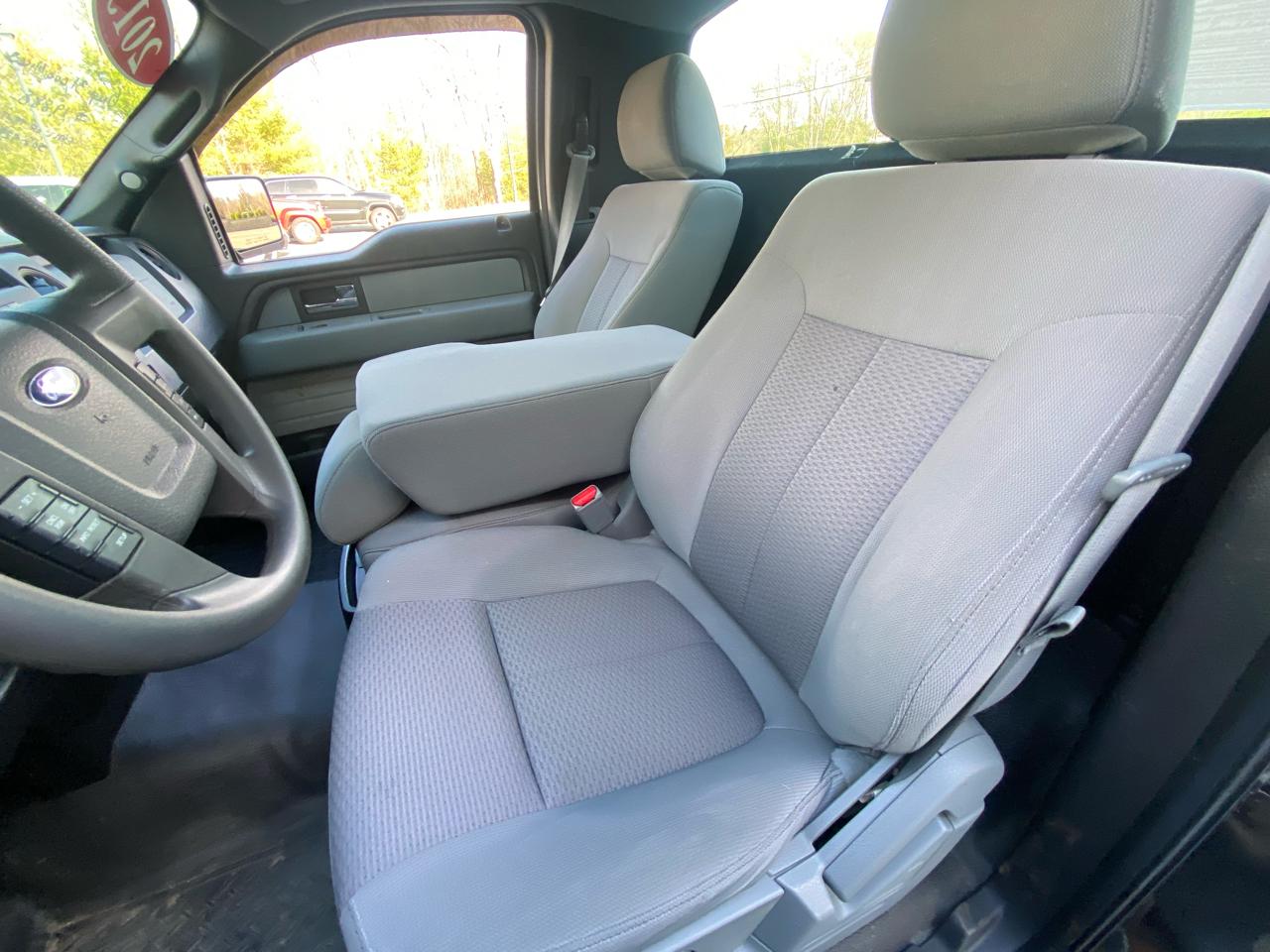 Ford F-150 XL 6.5-ft. Bed 4WD 2013