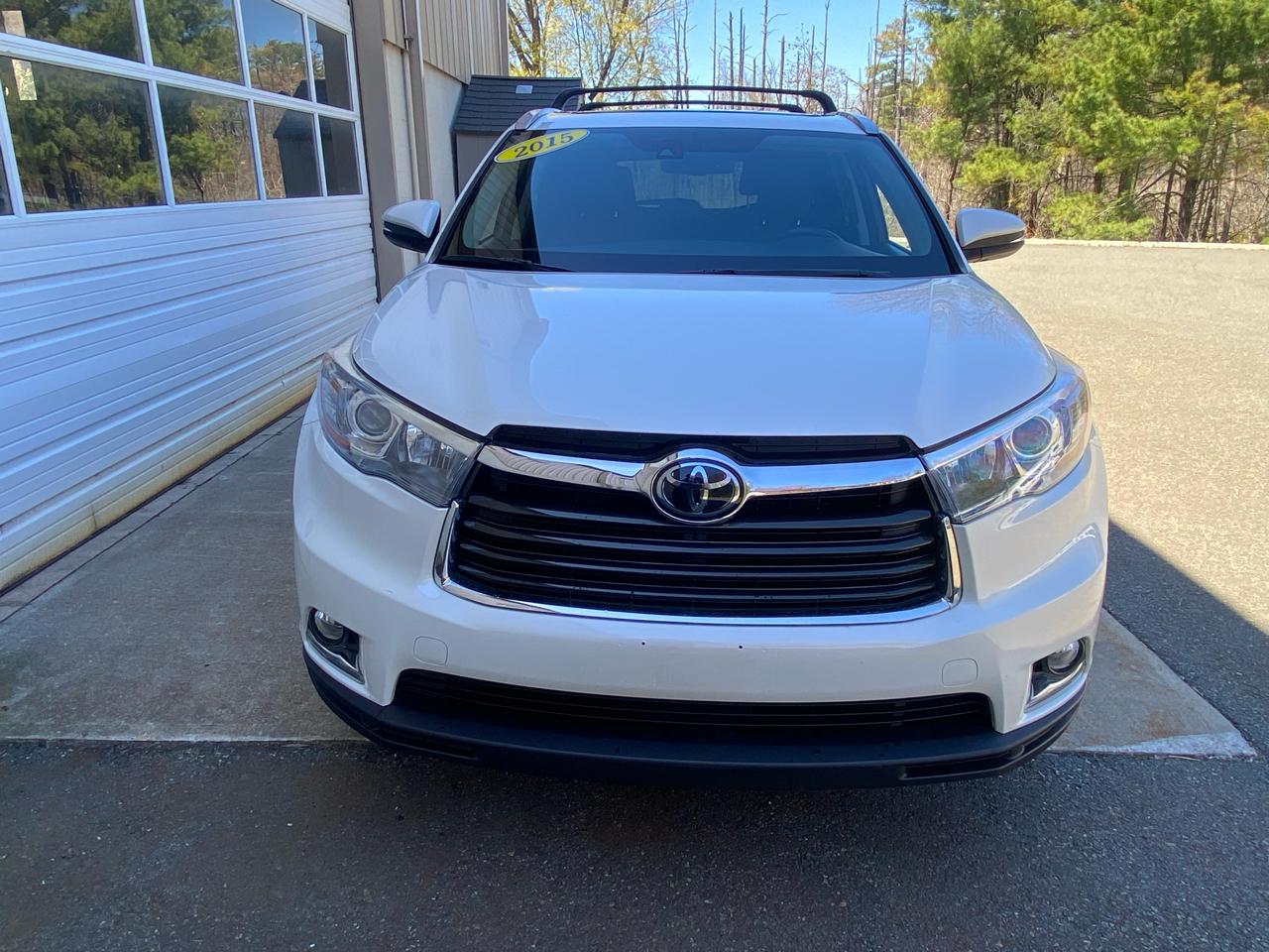 Toyota Highlander Limited AWD V6 2015