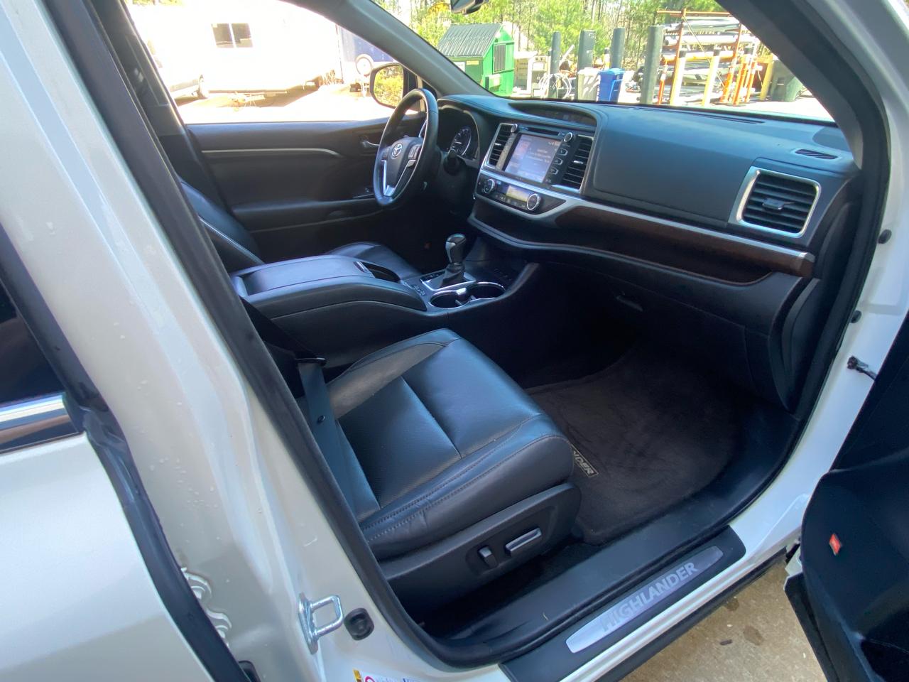 Toyota Highlander Limited AWD V6 2015