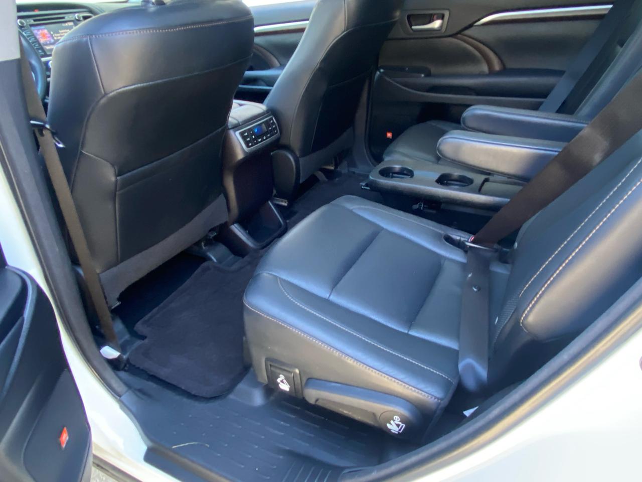 Toyota Highlander Limited AWD V6 2015