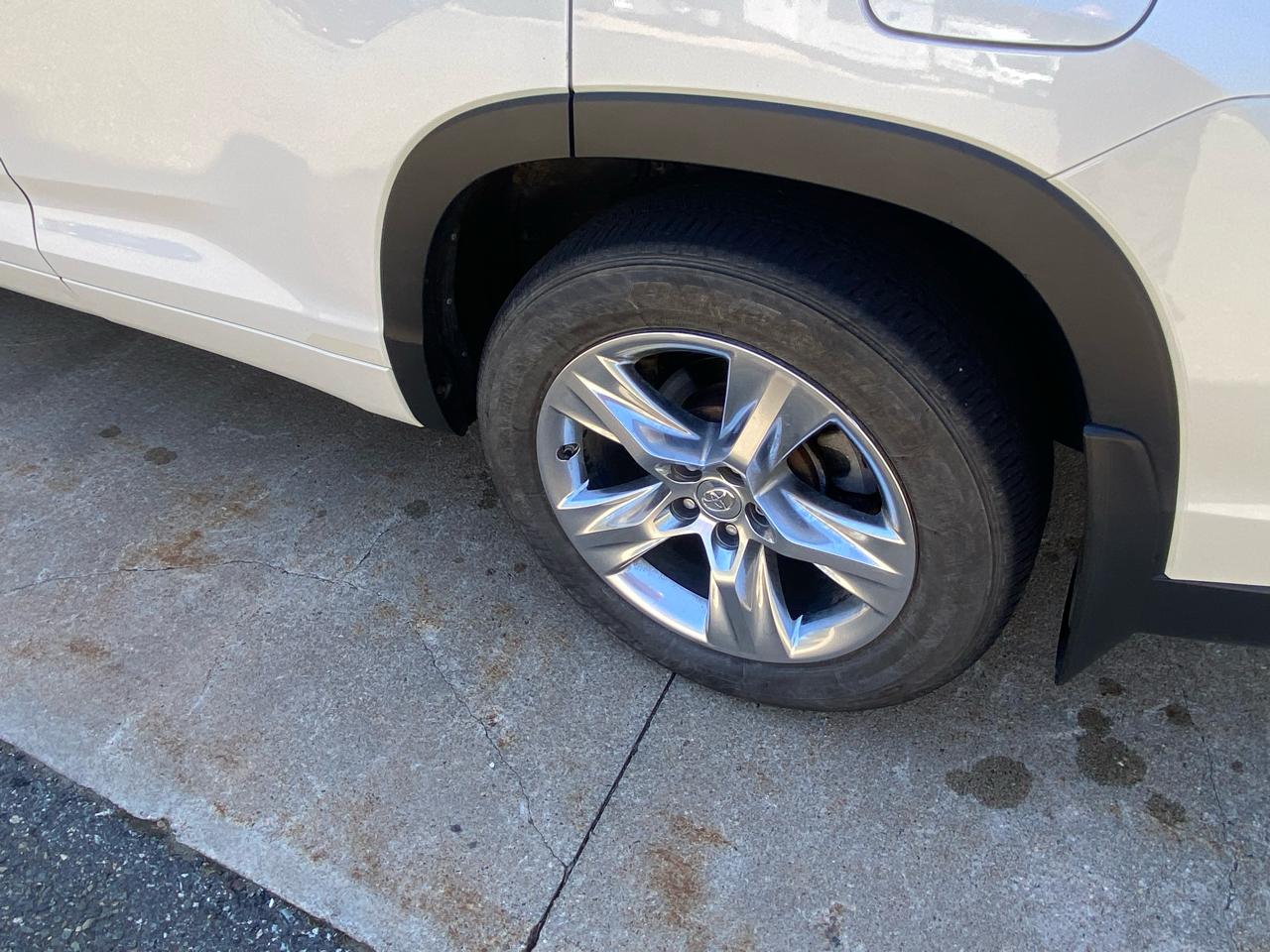 Toyota Highlander Limited AWD V6 2015