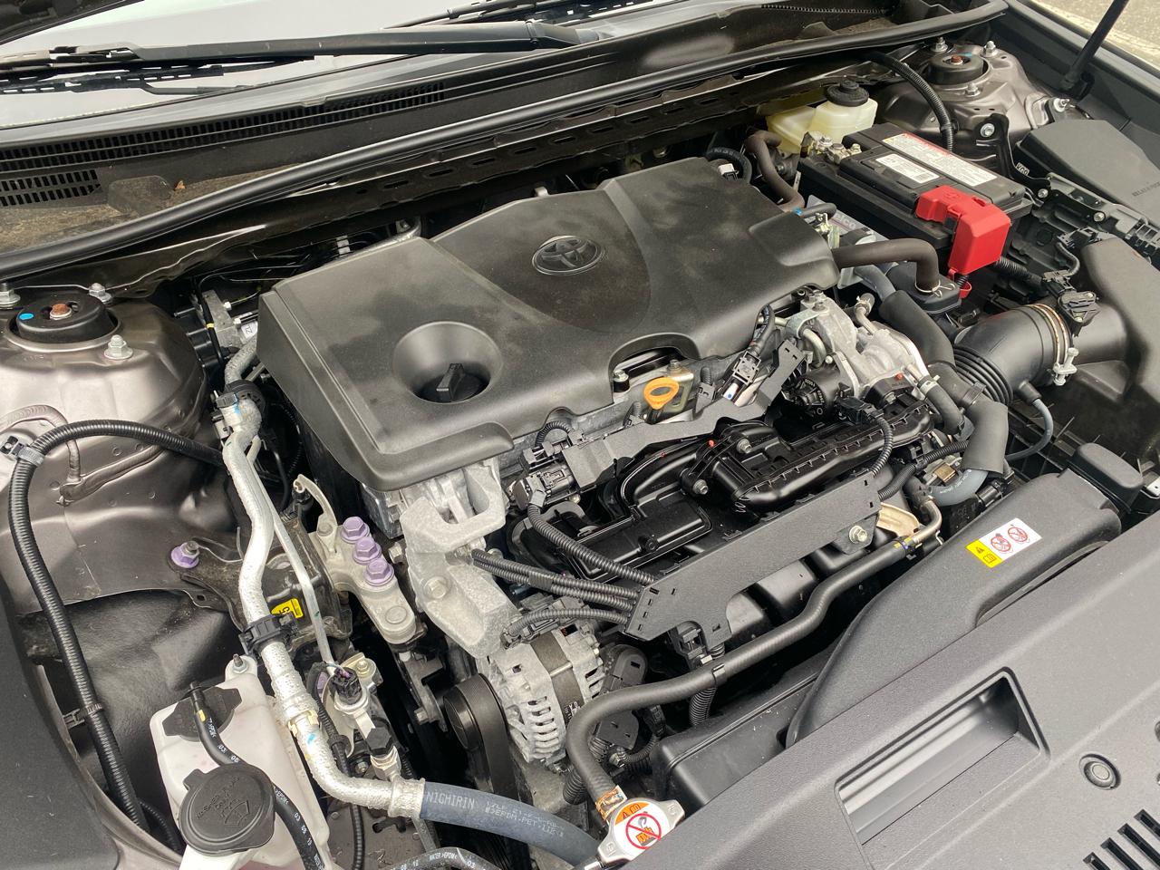 Toyota Camry SE 2020