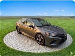 2020 Toyota Camry 