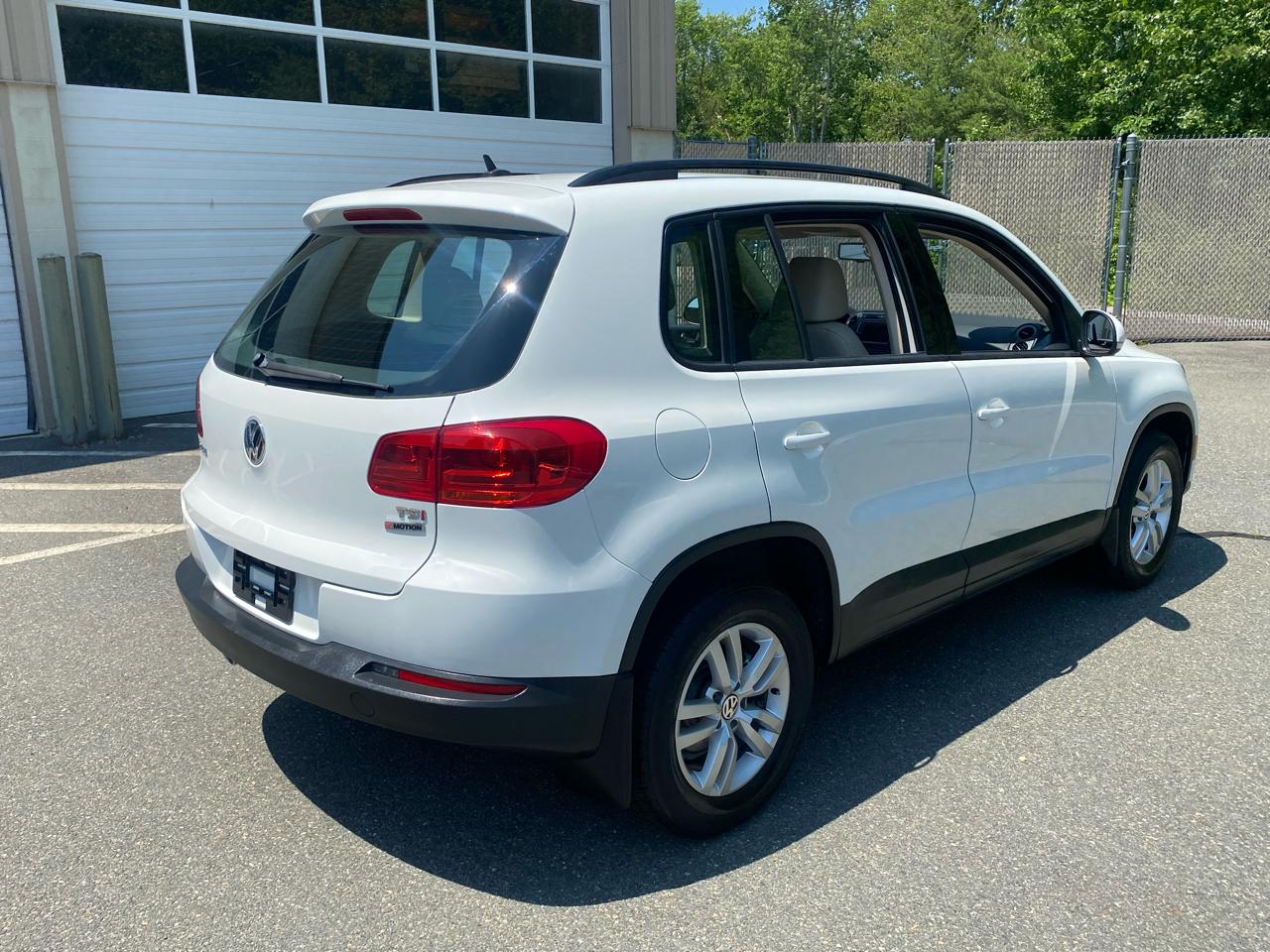 Volkswagen Tiguan SE 4Motion 2016