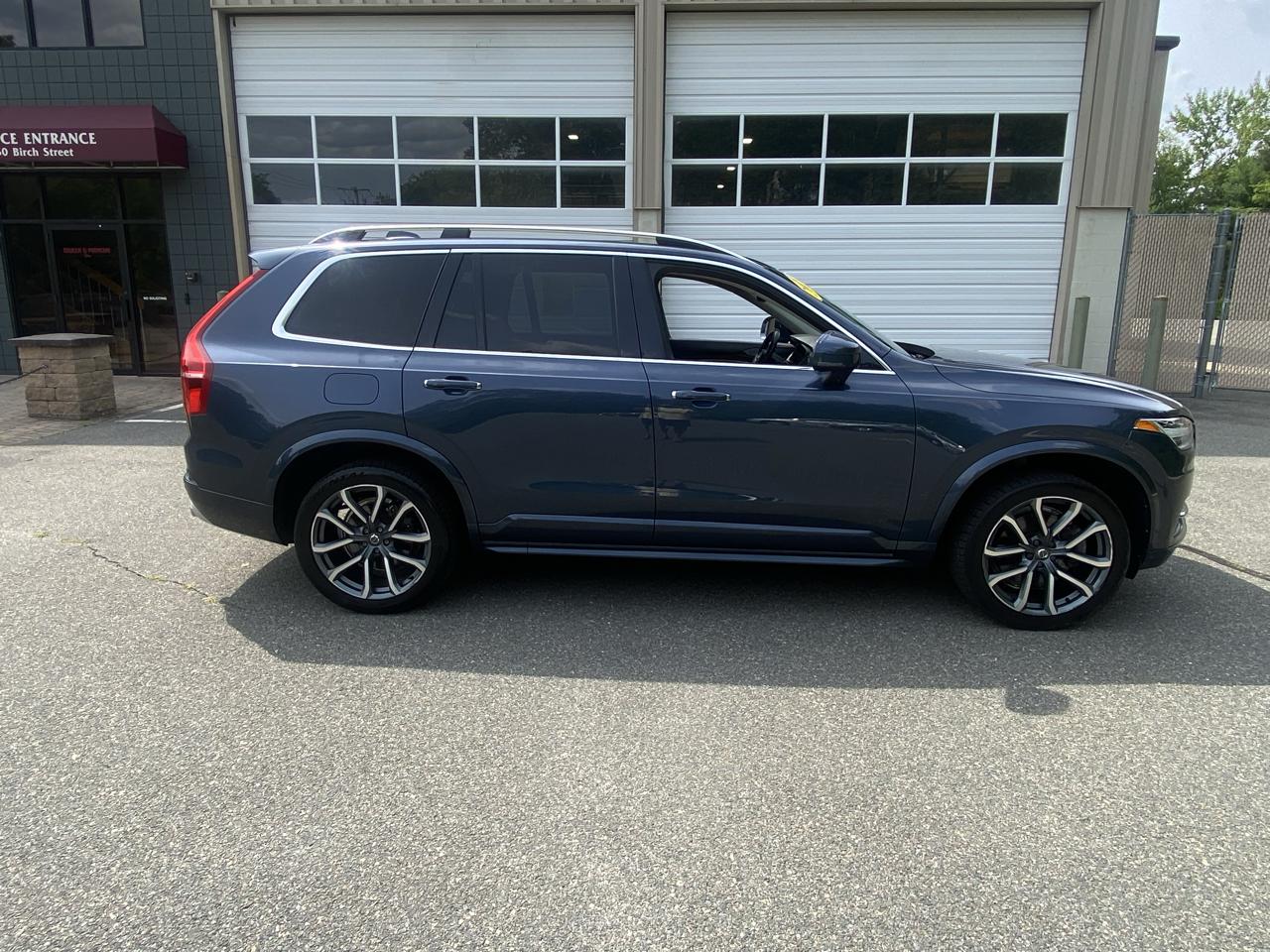 Volvo XC90 T5 Momentum 2019