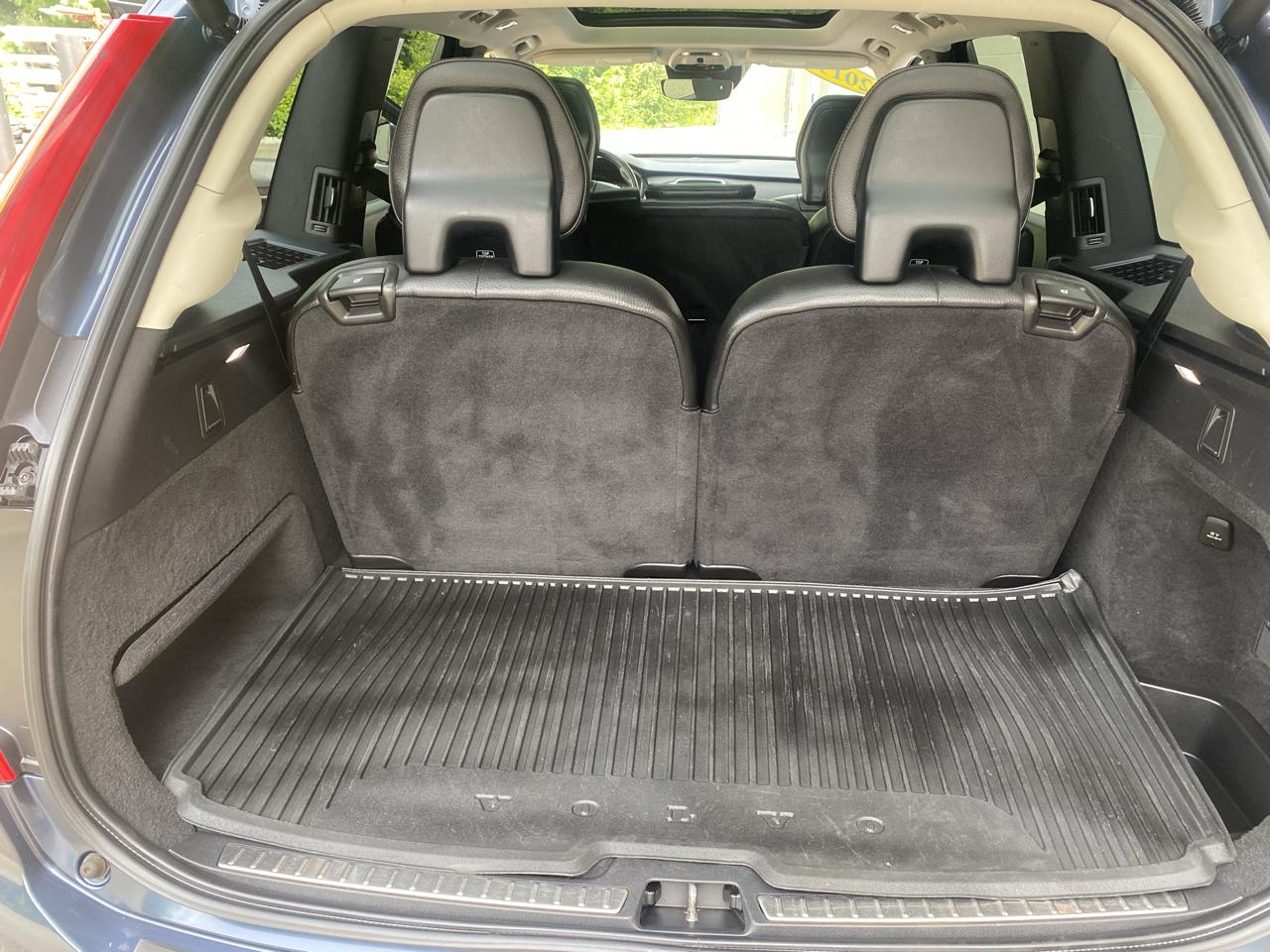 Volvo XC90 T5 Momentum 2019