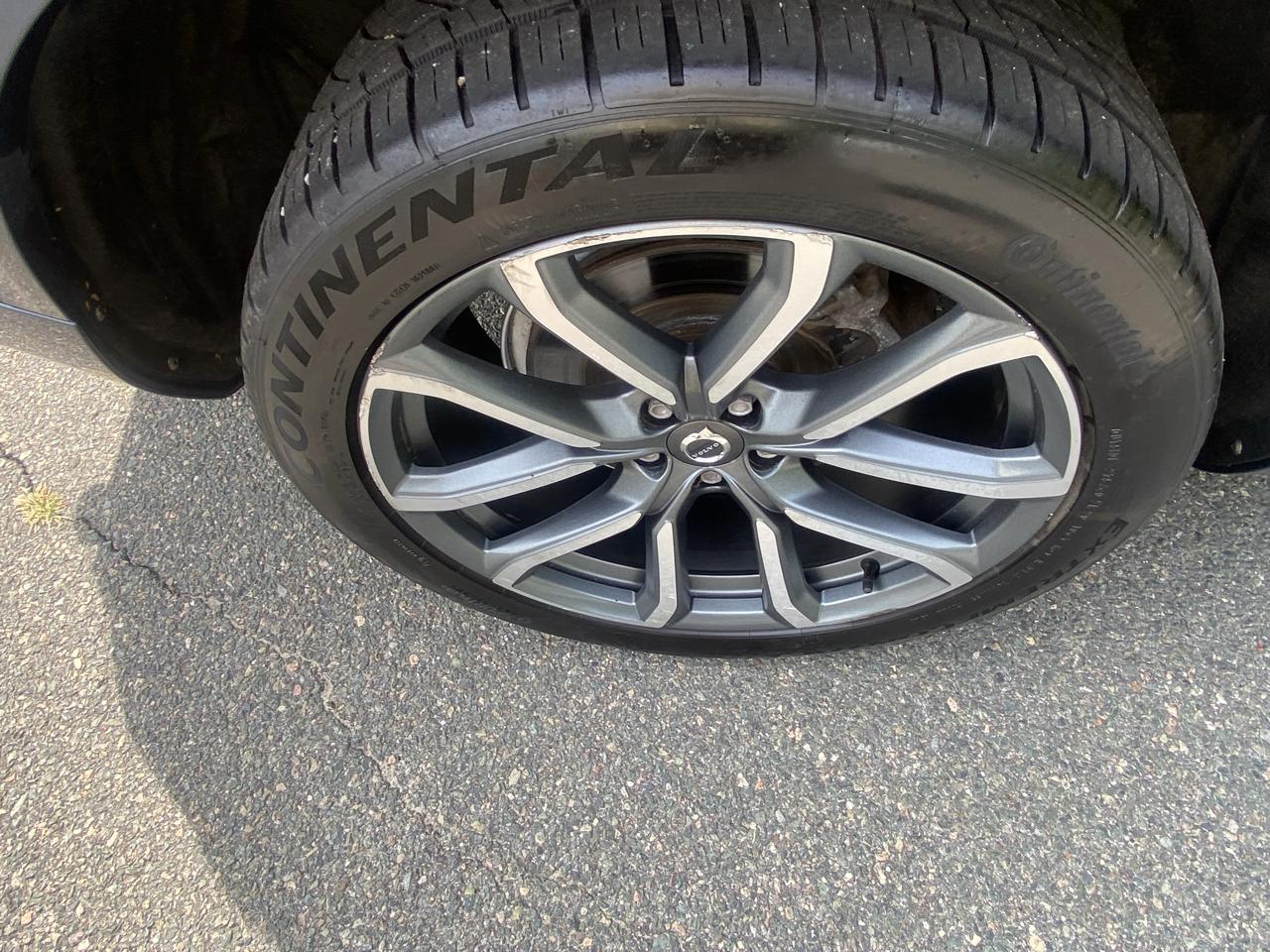 Volvo XC90 T5 Momentum 2019
