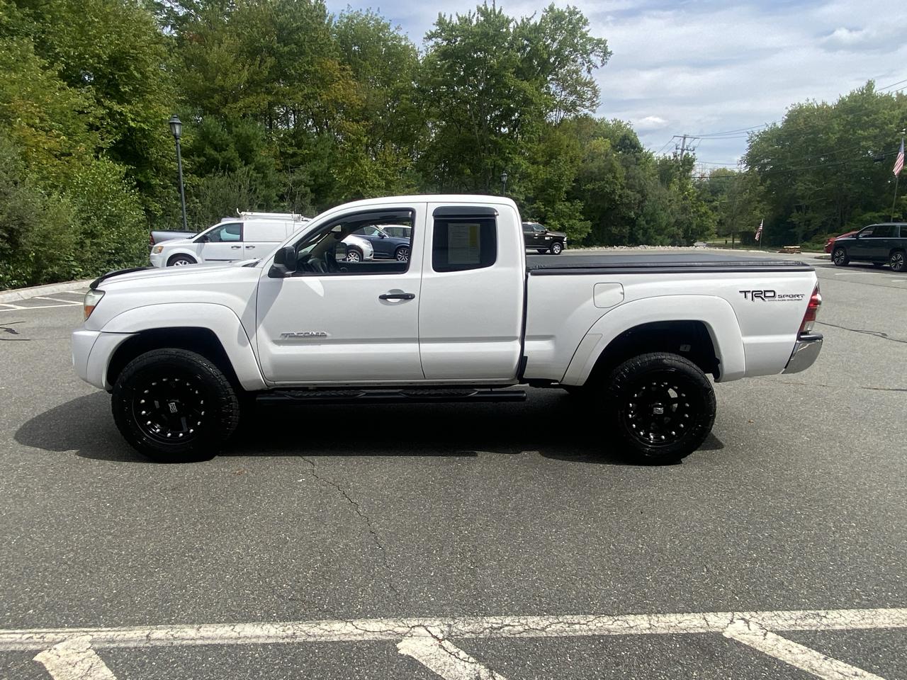 Toyota Tacoma Access Cab V6 4WD 2011