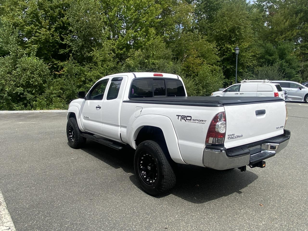 Toyota Tacoma Access Cab V6 4WD 2011